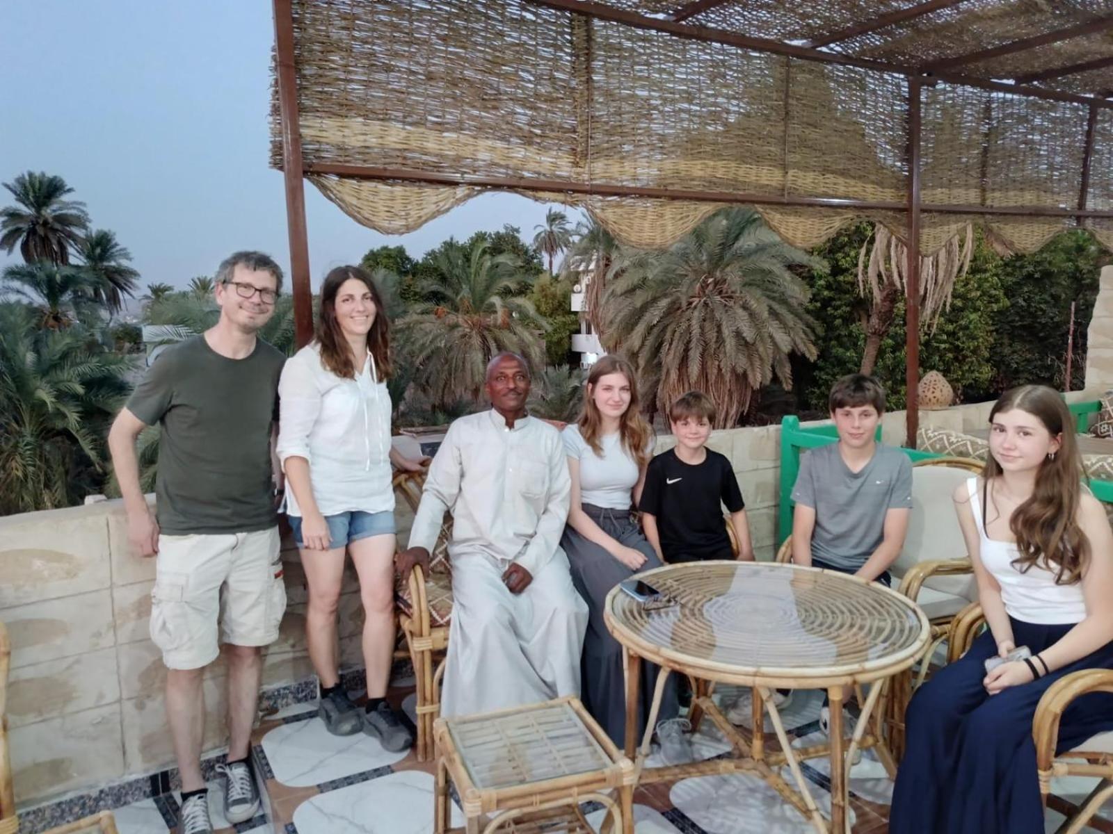 Abu Guest House أسوان المظهر الخارجي الصورة